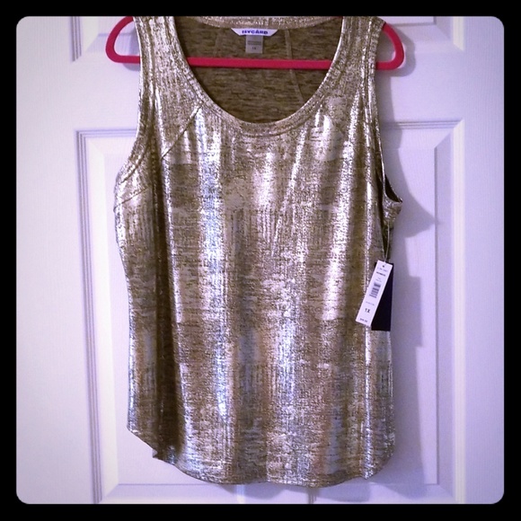 Top - Picture 1 of 2